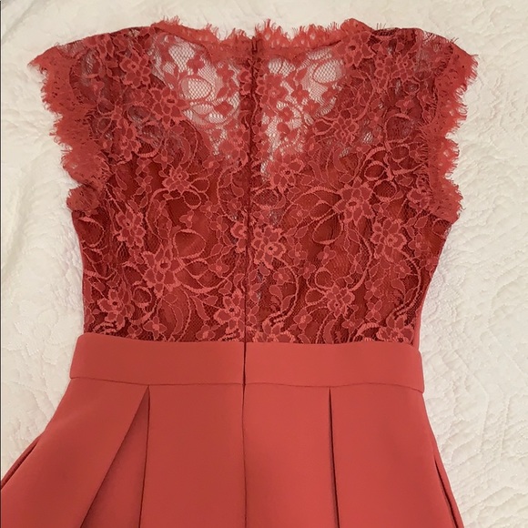 BCBG lace mini dress - Picture 4 of 4